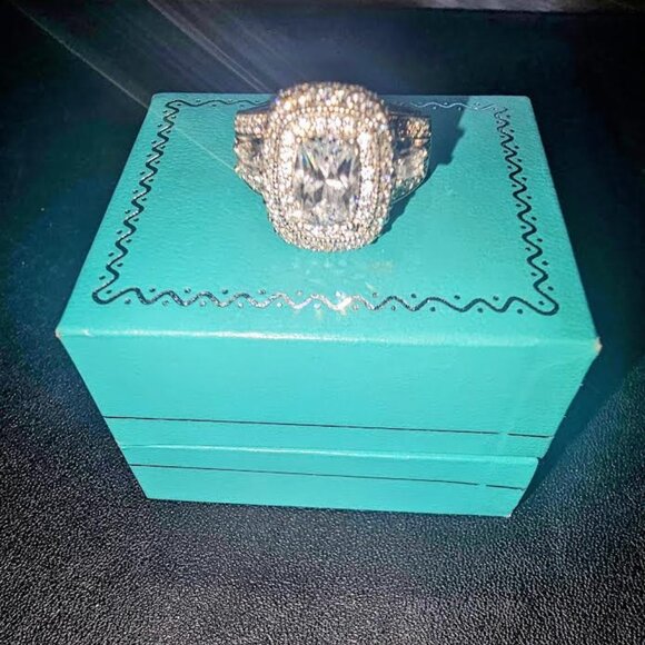 Bella Luce Tycoon stamped and 925 stamped CZ Ring NWOT - Picture 1 of 2